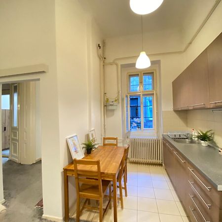 Sziv Apartment - Modern And Comfortable Budapest Exterior foto